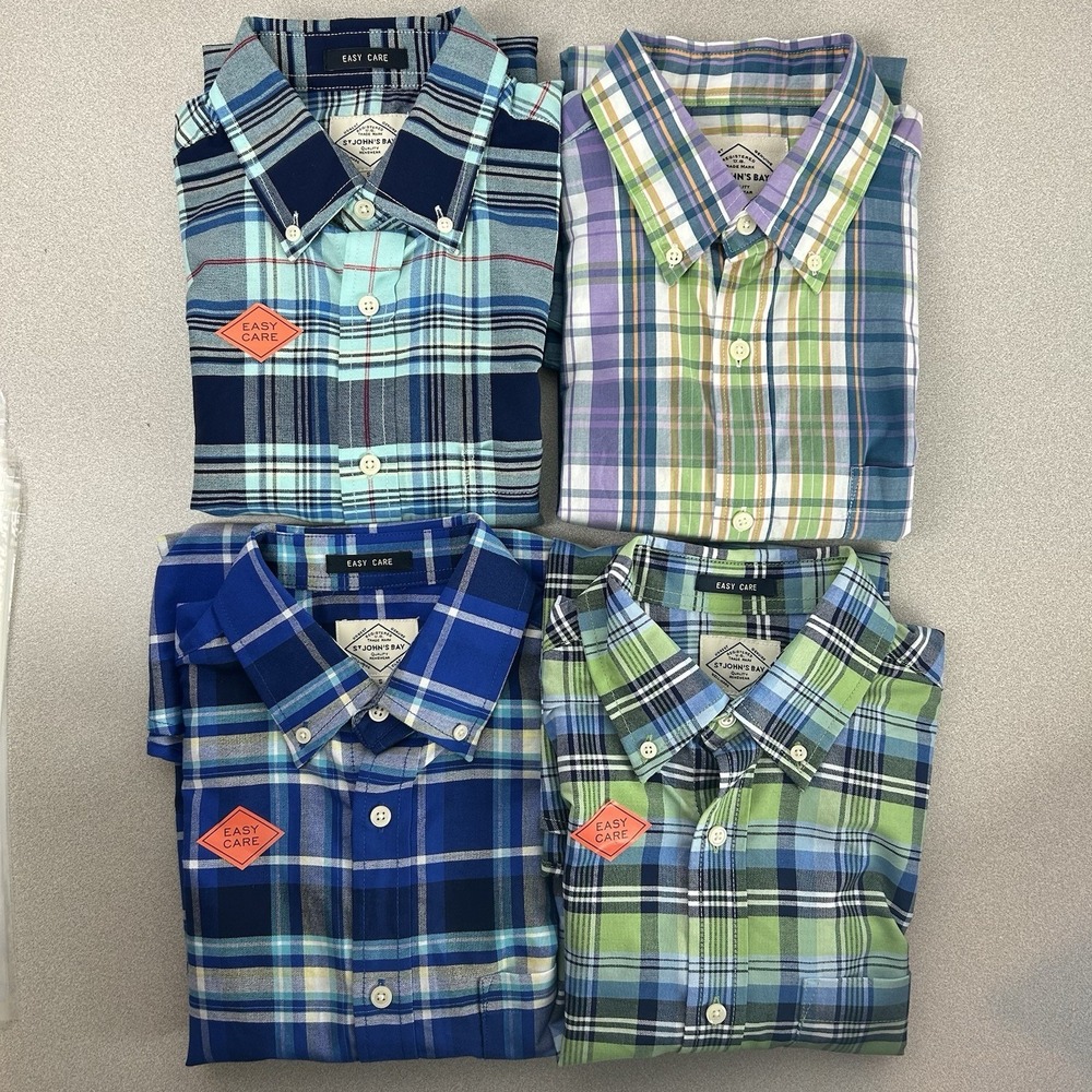 Lot of 4 St Johns Bay Plaid Mens Button Down Shirt Short Sleeve Small Easy Care